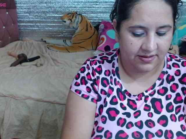 emilynessa webcam