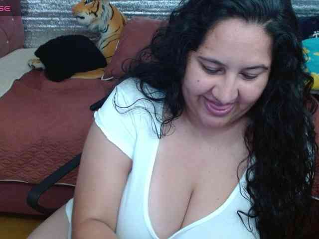 emilynessa webcam