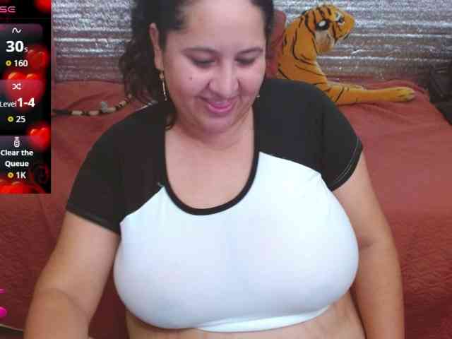 emilynessa webcam