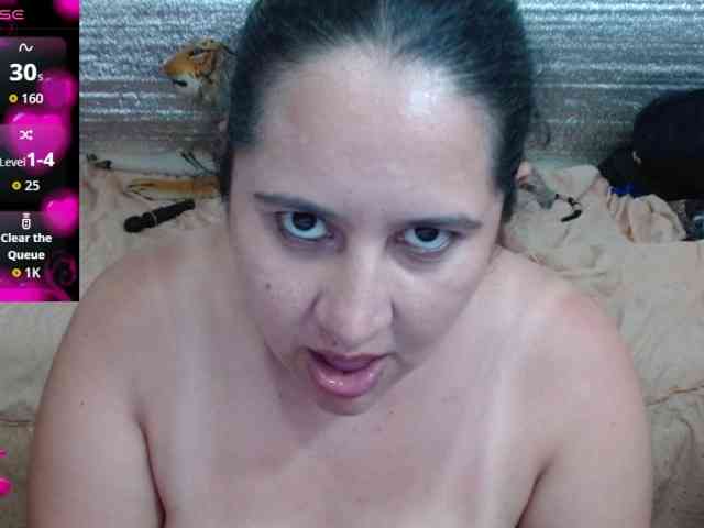 emilynessa webcam