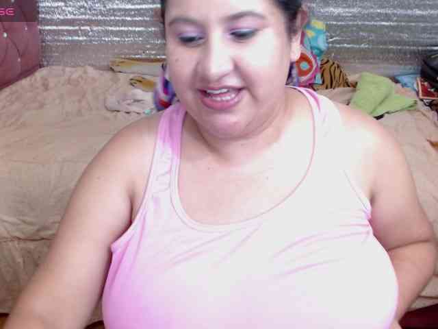 emilynessa webcam