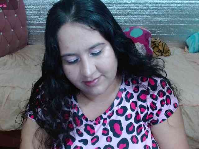 emilynessa webcam