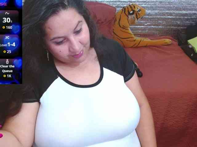 emilynessa webcam