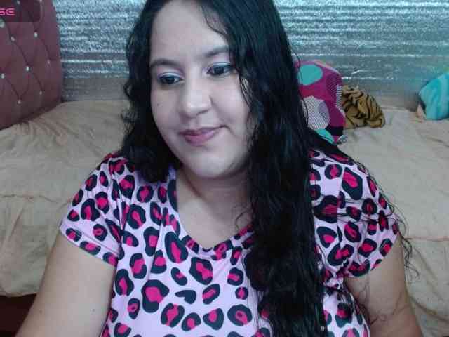 emilynessa webcam