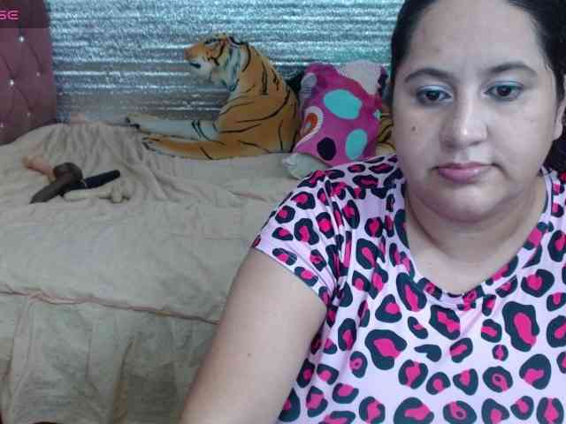 emilynessa webcam