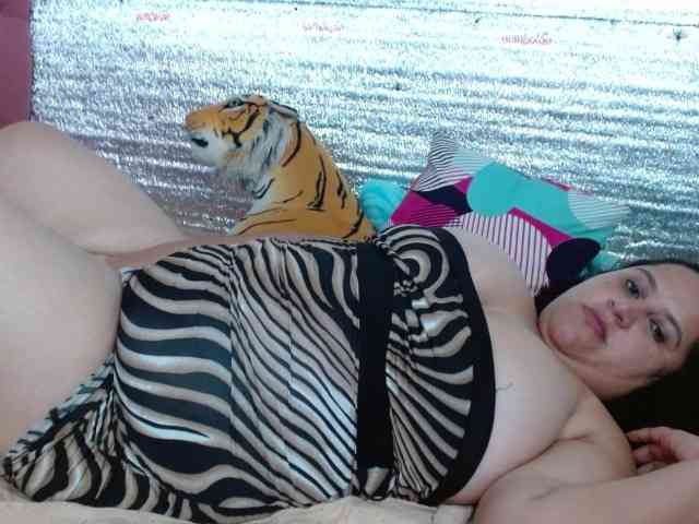 emilynessa webcam