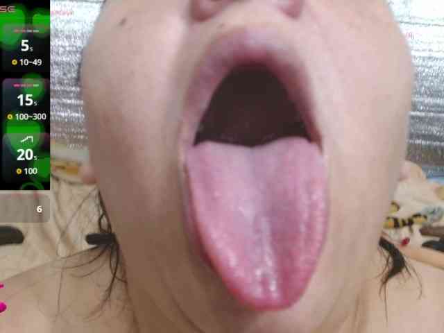 emilynessa webcam