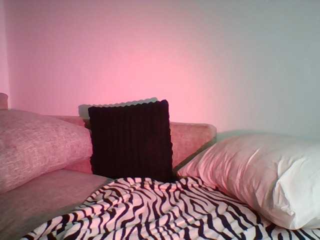 Sexymaya22 live cam preview
