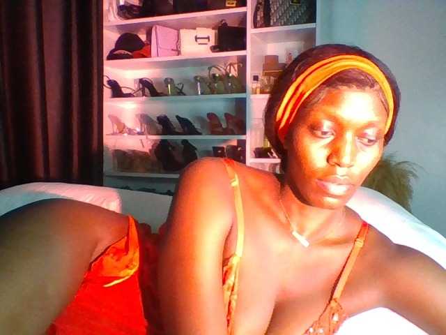 Sexymaya22 live cam on BongaCams