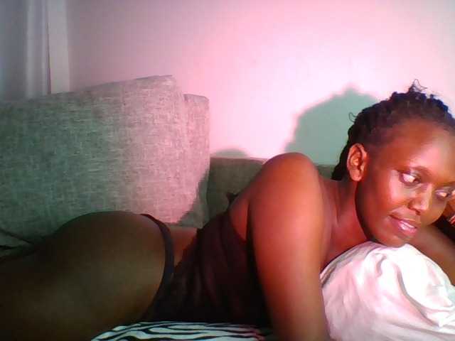 Sexymaya22 live cam on BongaCams