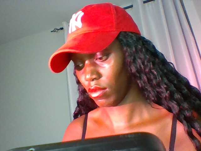 Sexymaya22