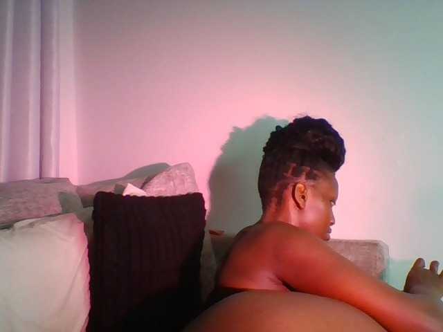 Sexymaya22 live cam on BongaCams