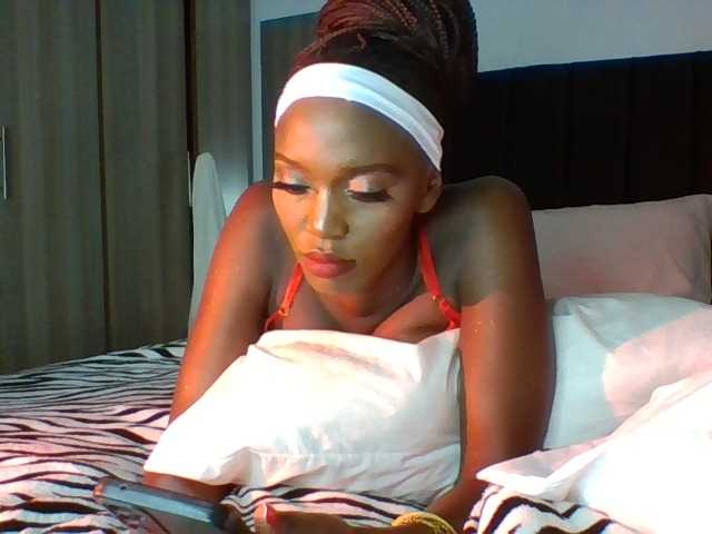 Sexymaya22 live cam on BongaCams