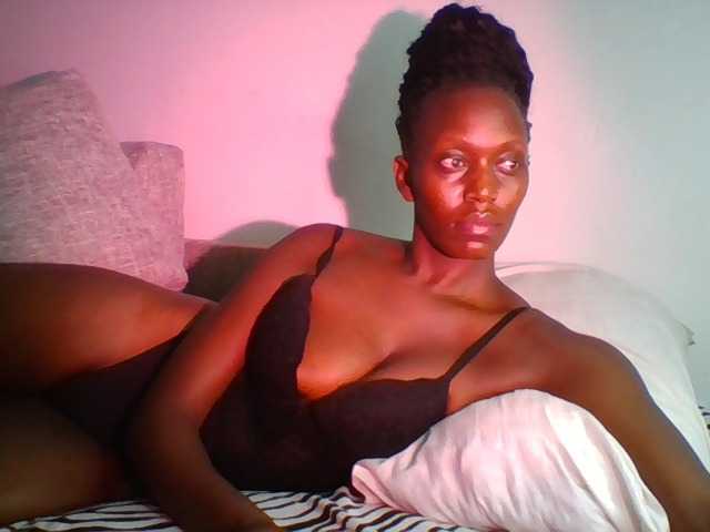 Sexymaya22 live cam on BongaCams