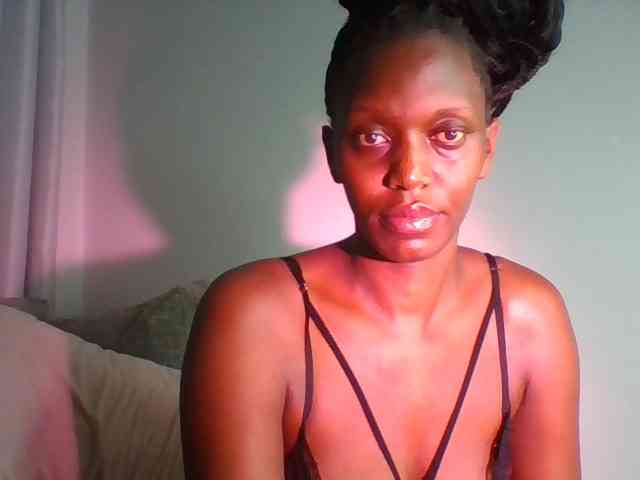 Sexymaya22