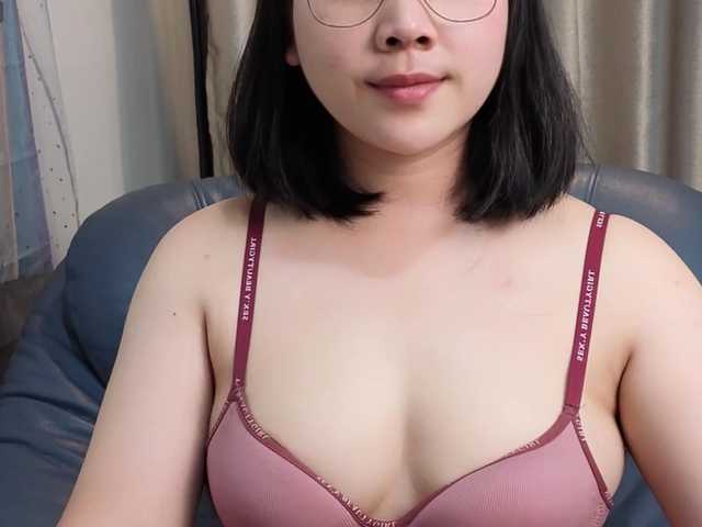 babyunicorn998 live cam on BongaCams
