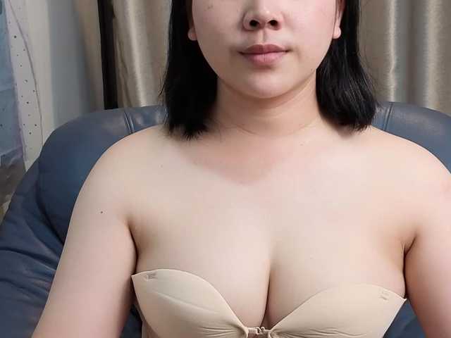 babyunicorn998 live cam on BongaCams