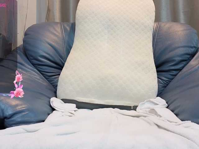 babyunicorn998 live cam on BongaCams