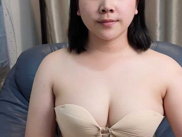 babyunicorn998 live cam on BongaCams