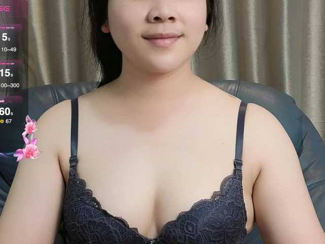 babyunicorn998 live cam on BongaCams