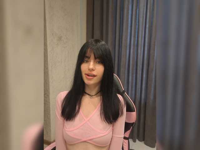 Kelseyy live cam on BongaCams