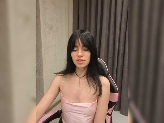 Kelseyy, en vivo ahora en BongaCams