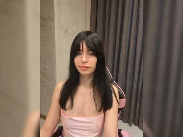 Kelseyy, en vivo ahora en BongaCams