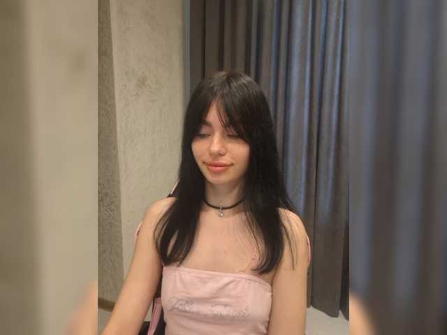 Kelseyy live cam on BongaCams