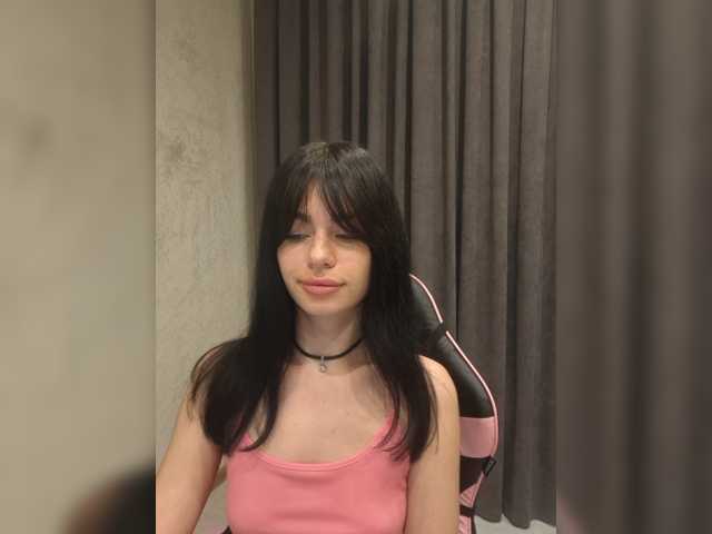 Kelseyy live cam on BongaCams