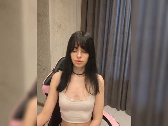 11Nyabinghi11 webcam