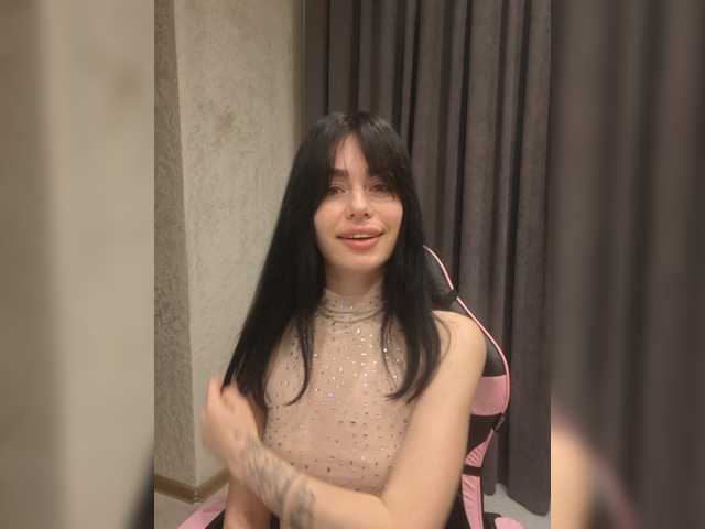 Kelseyy live cam on BongaCams