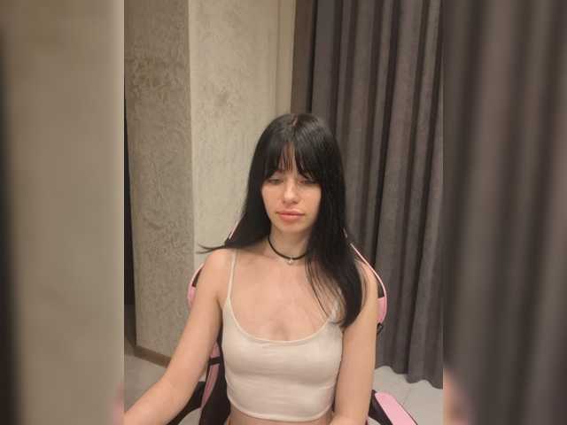 Kelseyy live cam on BongaCams