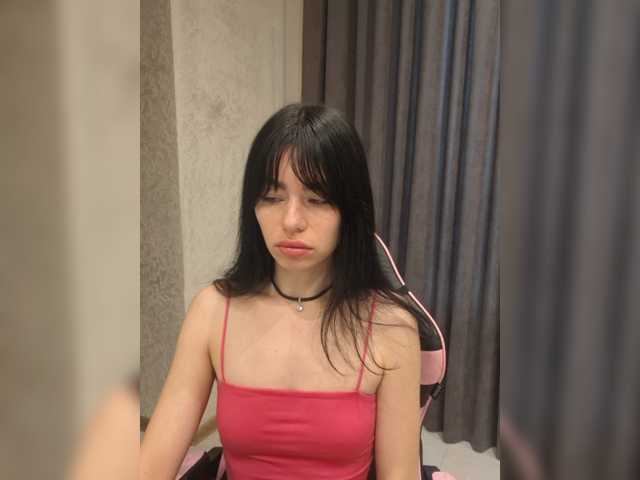 Kelseyy, live now on BongaCams