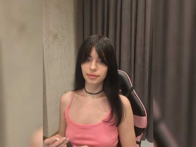 Kelseyy live cam on BongaCams
