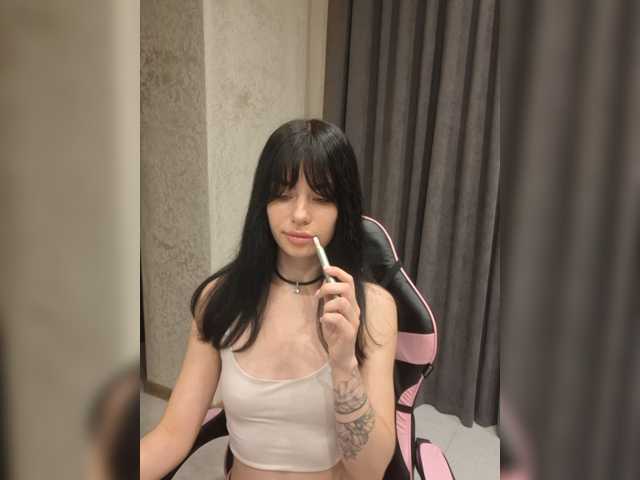 11Nyabinghi11 webcam