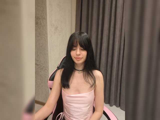 Kelseyy live cam on BongaCams