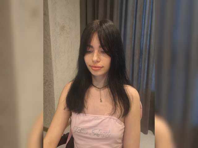 Kelseyy live cam on BongaCams