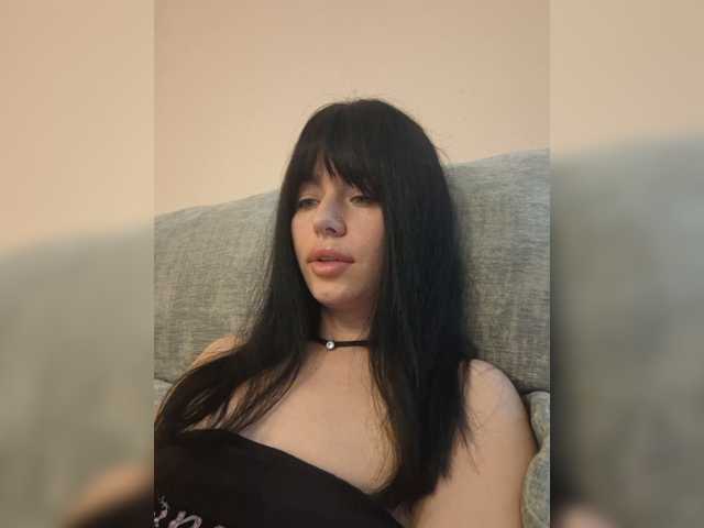 Kelseyy live cam on BongaCams