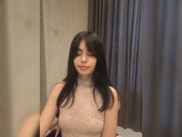 Kelseyy live cam on BongaCams