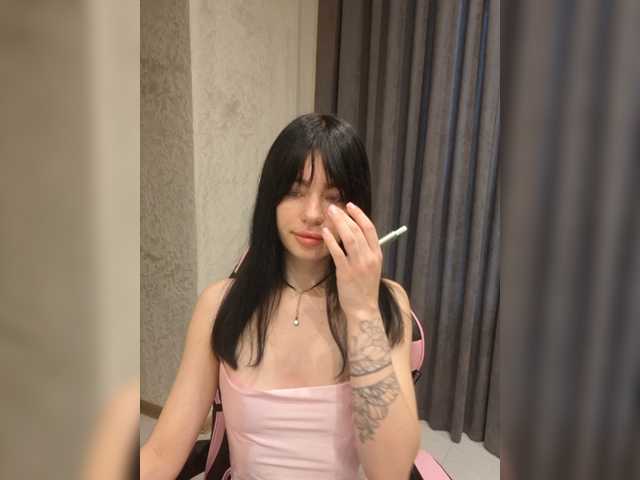 Kelseyy, en vivo ahora en BongaCams