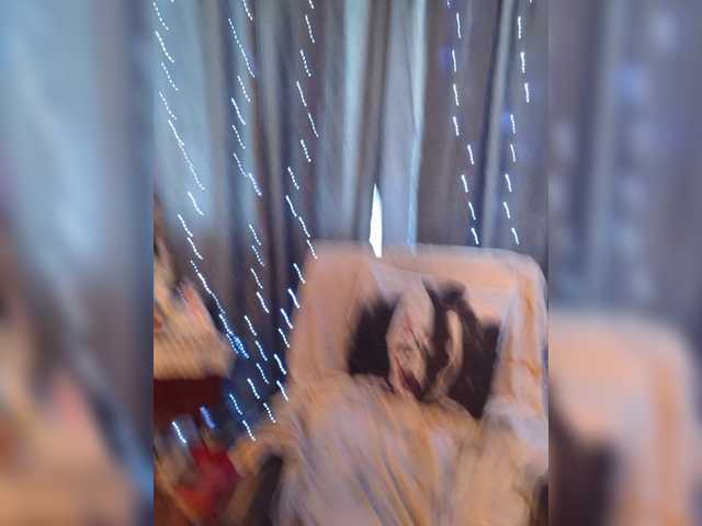 Kelseyy live cam on BongaCams