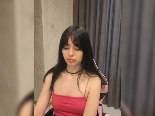 Kelseyy, en directo ahora en BongaCams