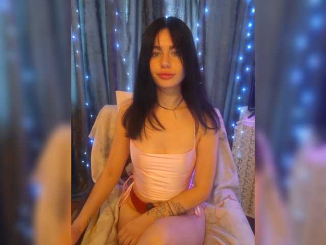 Kelseyy live cam on BongaCams