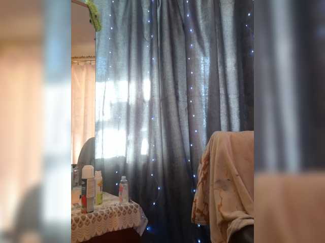 Kelseyy live cam on BongaCams