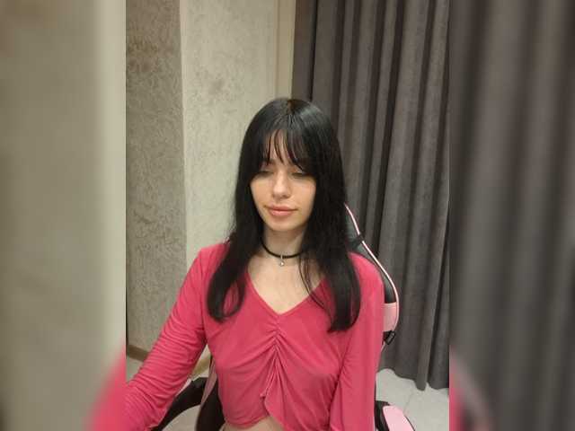 Kelseyy live cam on BongaCams