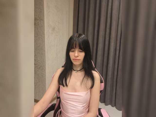 Kelseyy live cam on BongaCams