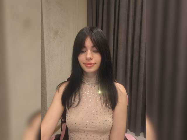 Kelseyy live cam on BongaCams