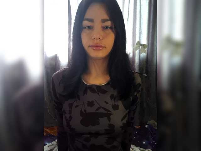 Kelseyy's BongaCams show and profile