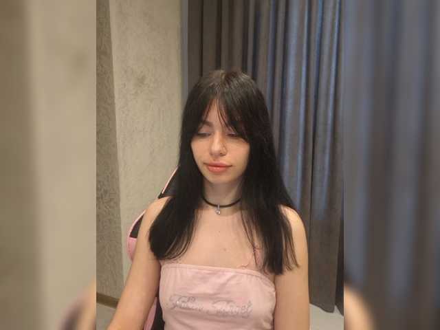 Kelseyy live cam on BongaCams