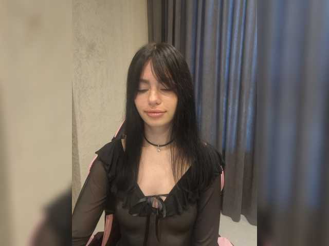 Kelseyy live cam on BongaCams